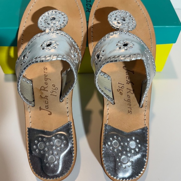 Jacks Wide Width Leather Flat Sandal - Picture 4 of 7